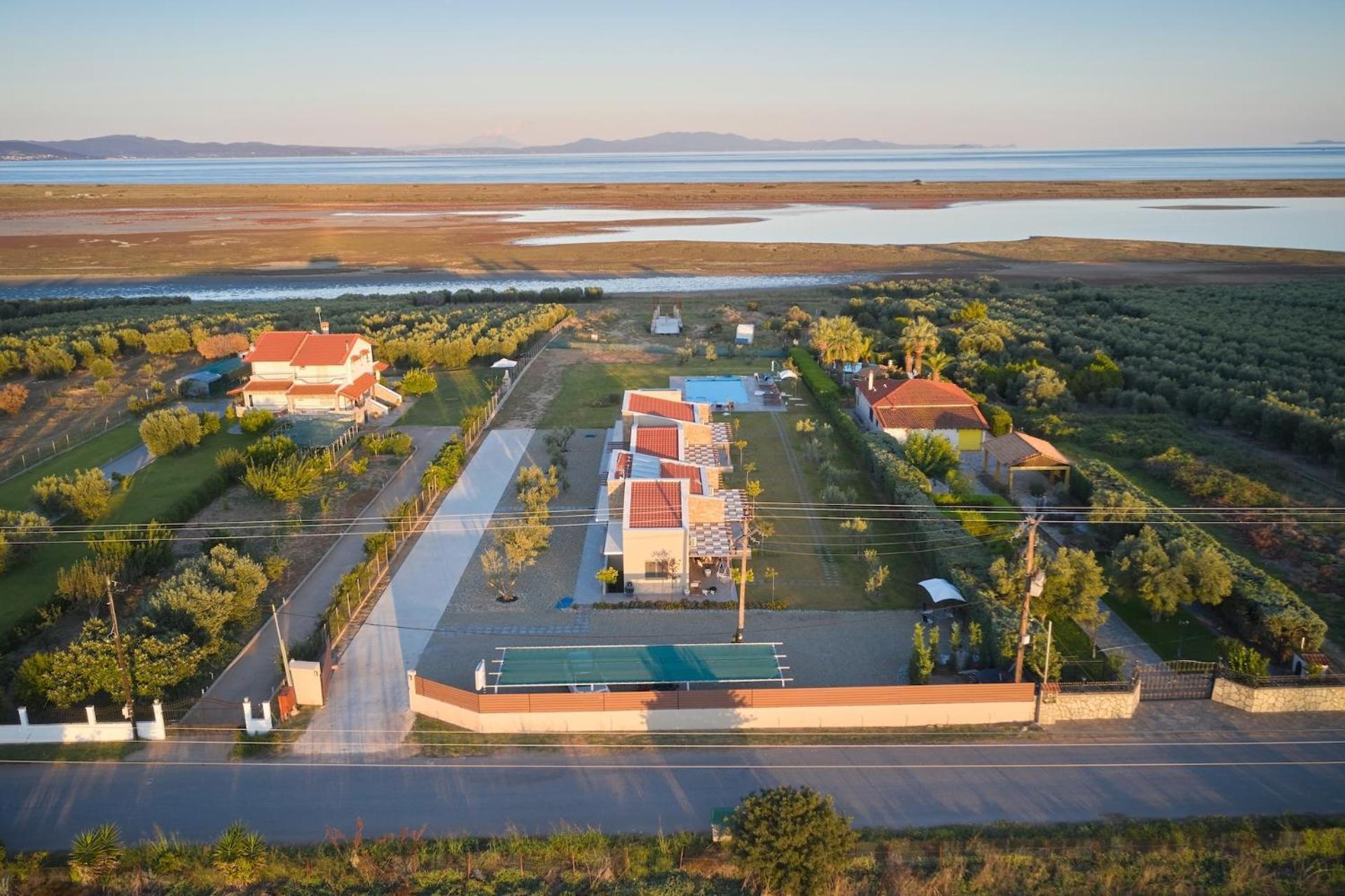 Flamingo View Suites & Villas 네아 포티데아 외부 사진